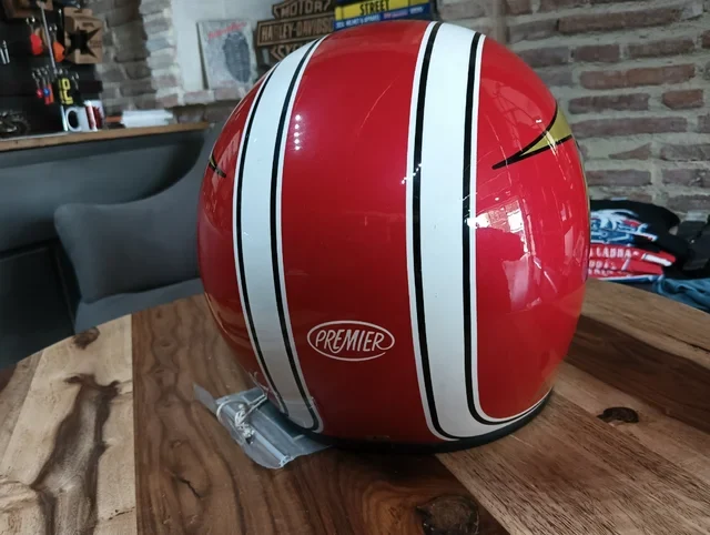 Casco Premier L retro